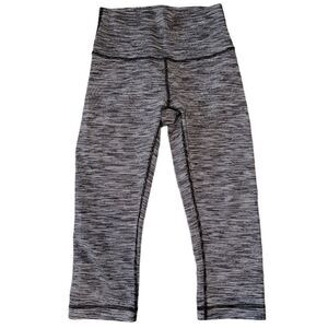 Lululemon Wunder Under Crop (Hi-Rise) Dramatic Static White Woman’s Size 4